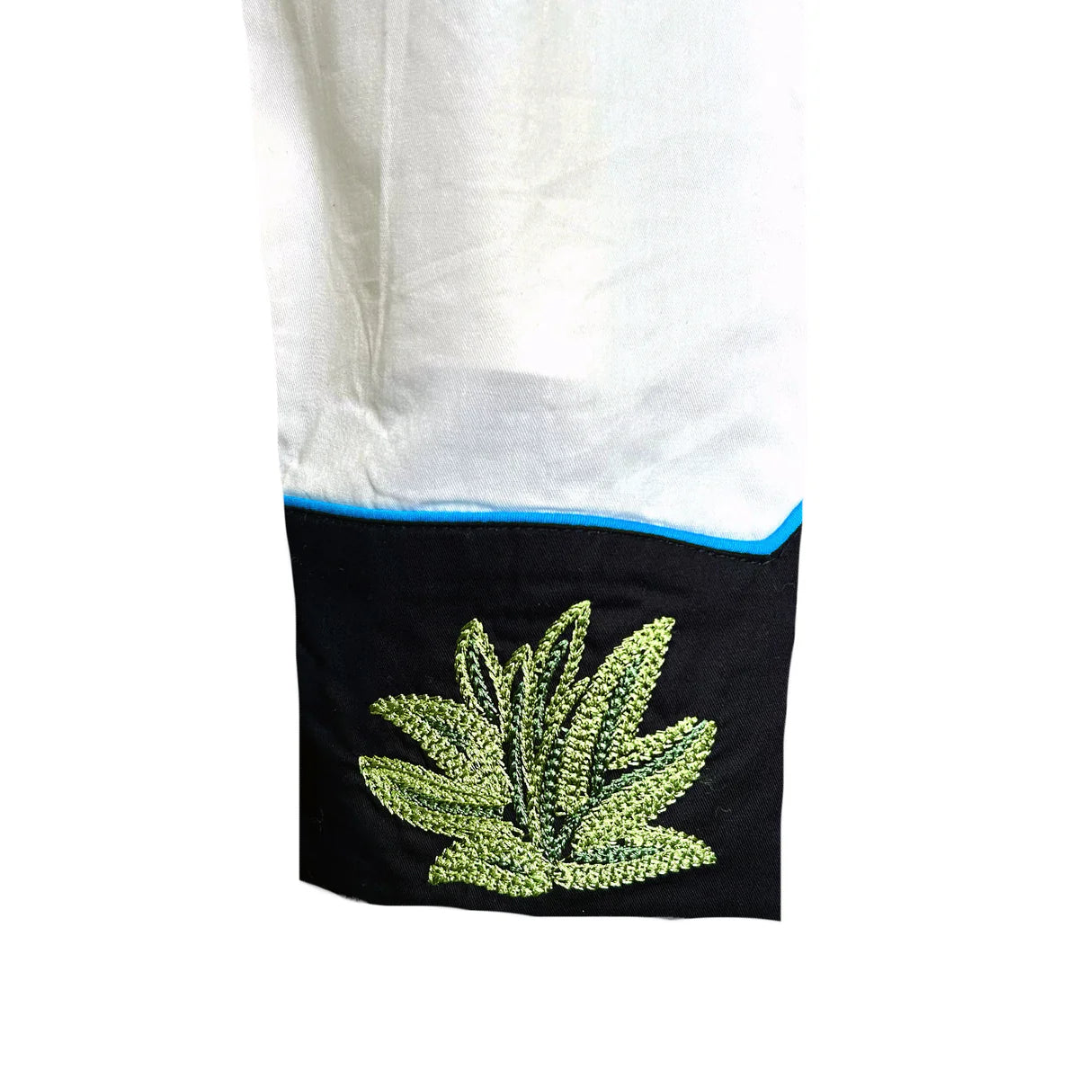 Ladies' Rockmount Cactus & Stars Embroidered Cuff
