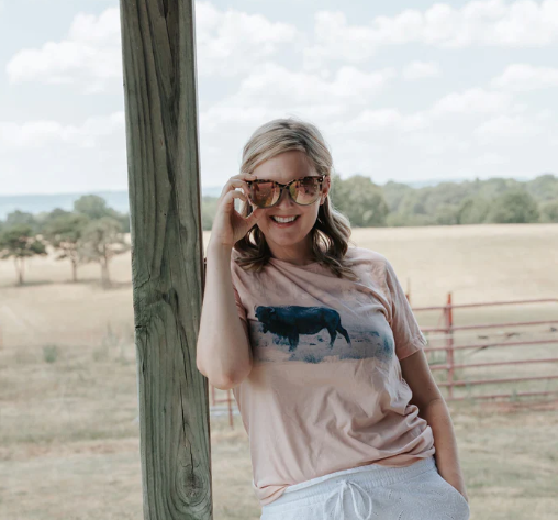 Original Cowgirl Clothing Ladies' T-Shirt ROAM Buffalo Peach