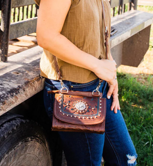 American West Lady Lace Collection Crossbody Wallet Front