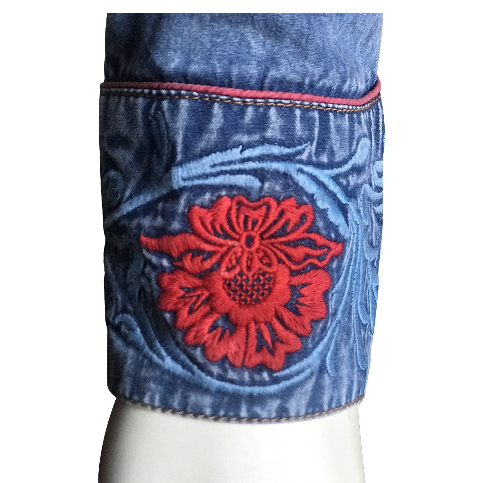 Rockmount Ranch Wear Men's Embroidered Roses on Denim Cuff
