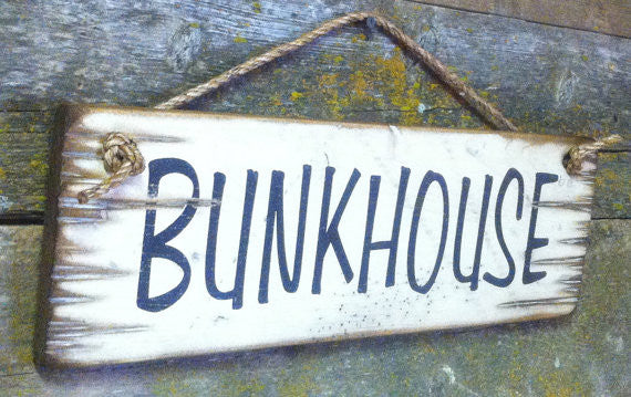 Western Wall Sign Barn: Bunkhouse