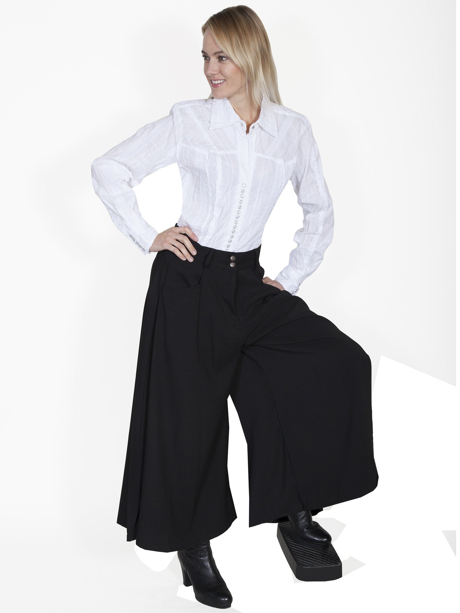 Old West Collection Split Skirt Pant Rangewear Black Front